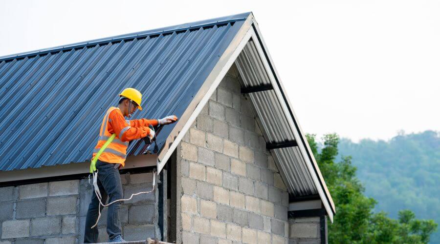Expert Emergency Roof Repairs services in Richmond, ME